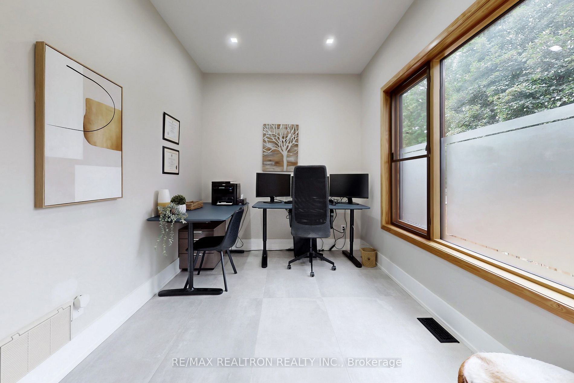 74 Leisure Lane