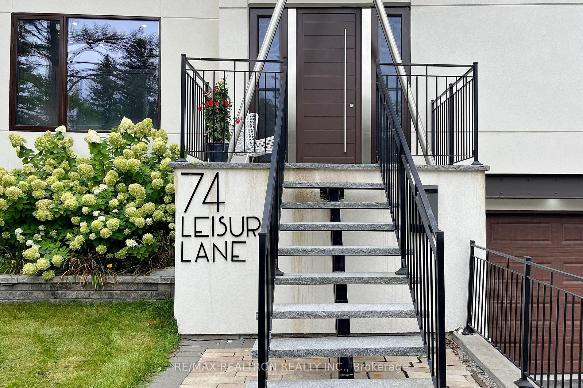 74 Leisure Lane