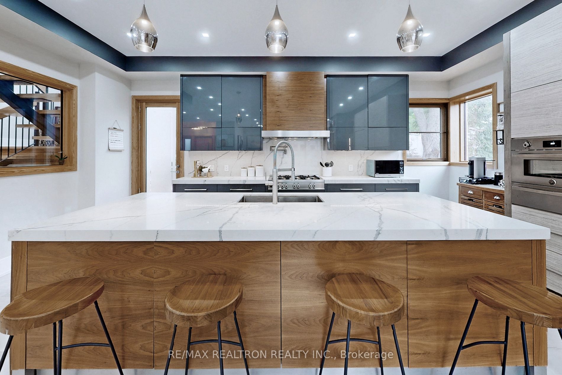 74 Leisure Lane