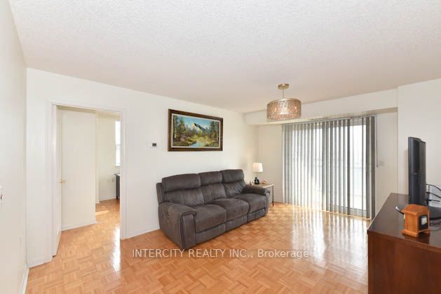 2500 Rutherford Rd, #316