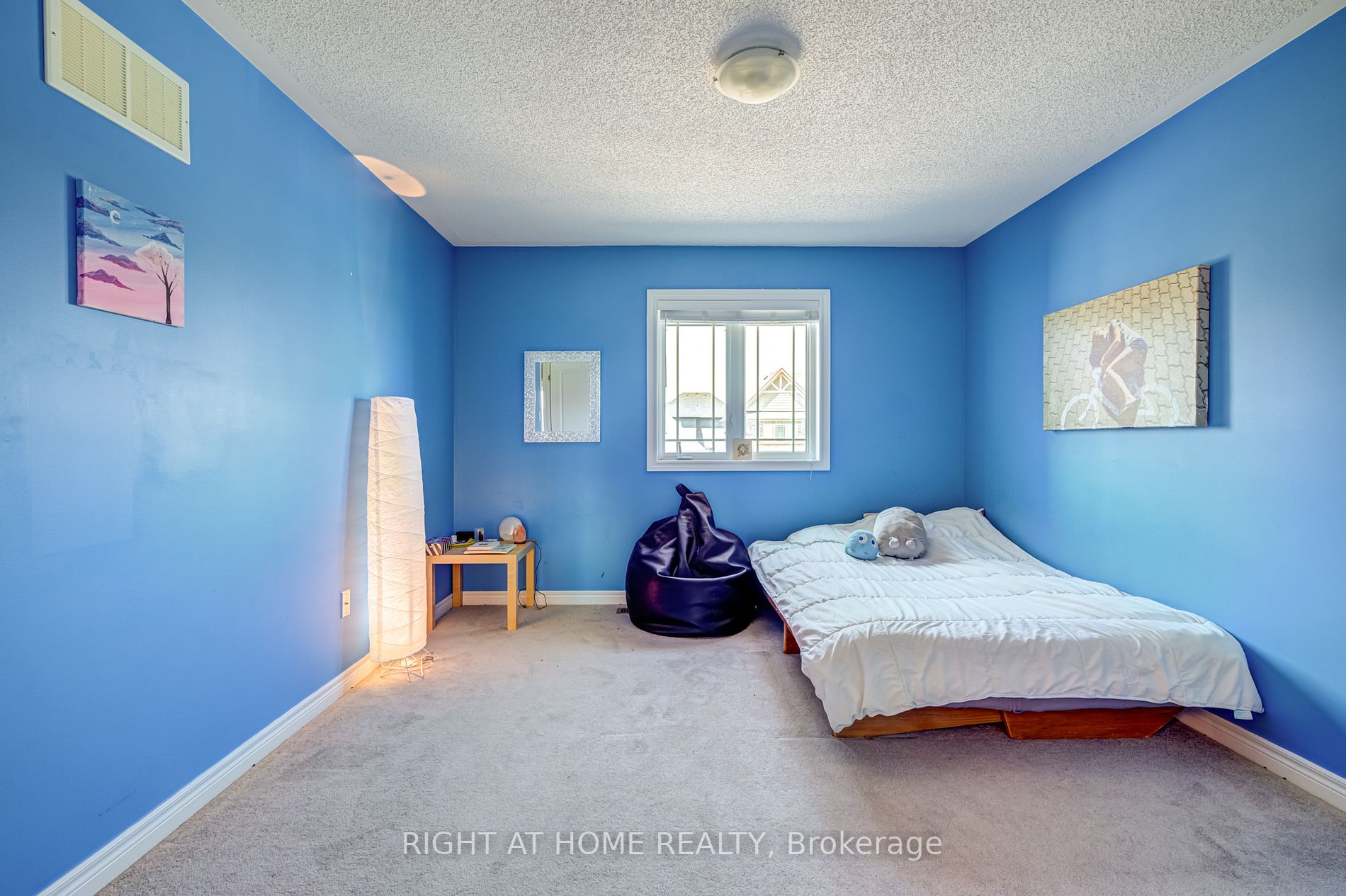 1341 Bardeau St S