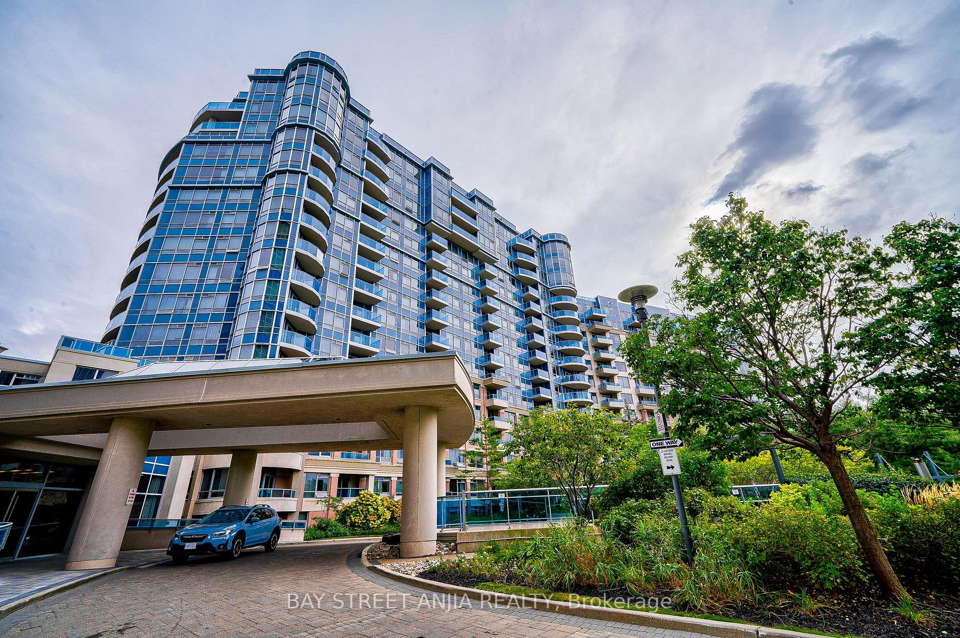 23 Cox Boulevard, #787