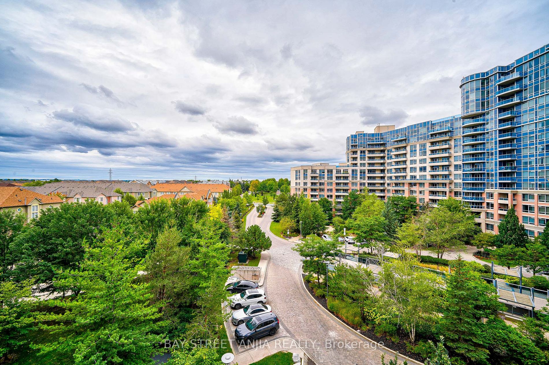 23 Cox Boulevard, #787