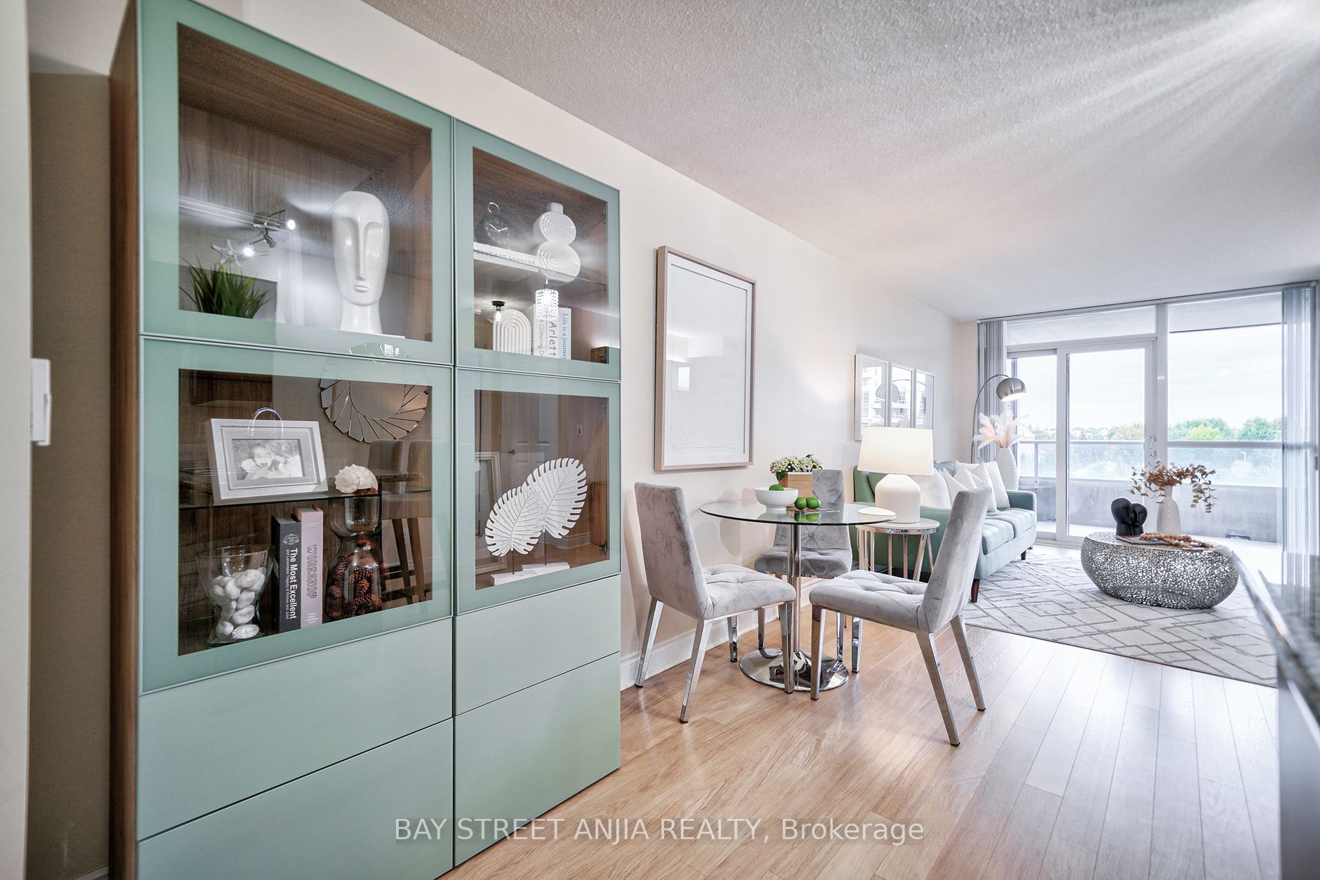 23 Cox Boulevard, #787