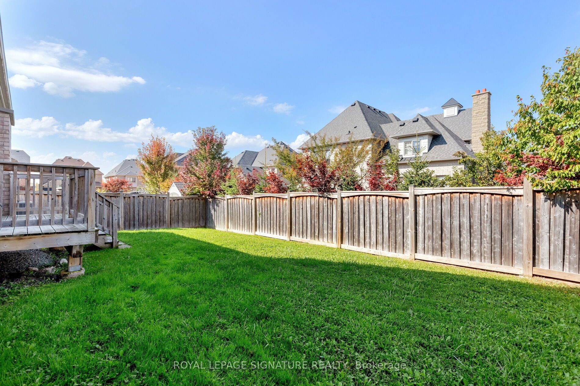 12 Valley Point Cres