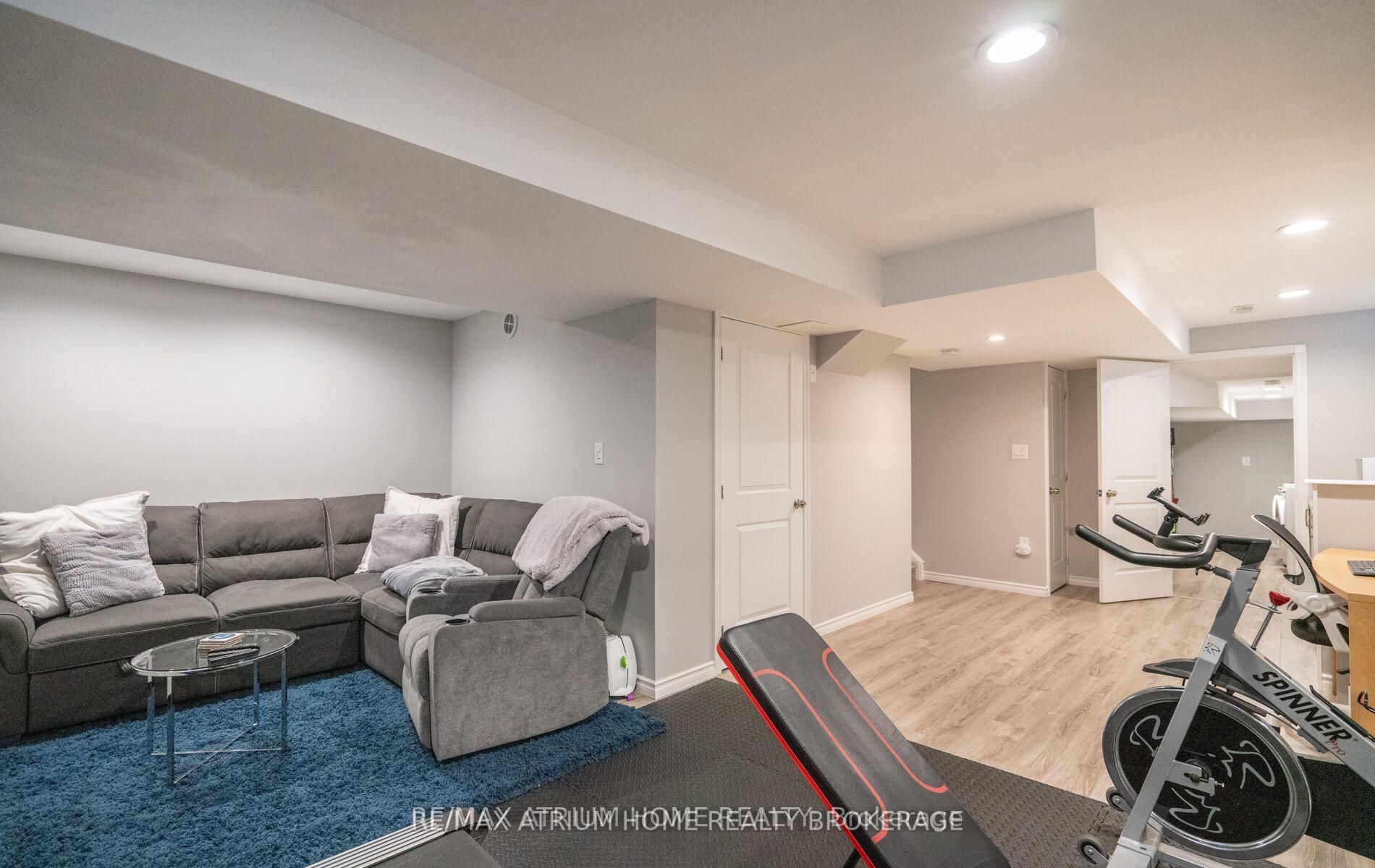 66 Barli Cres