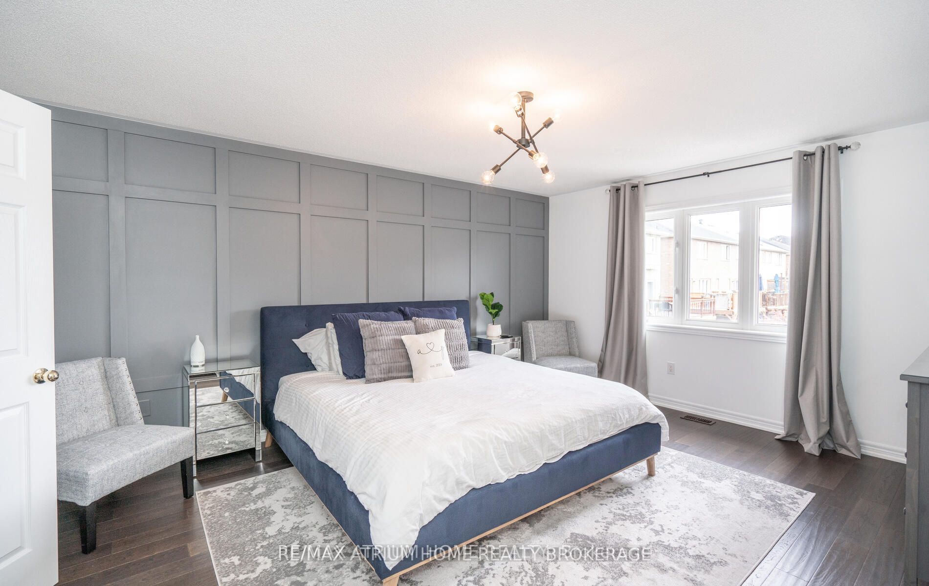 66 Barli Cres