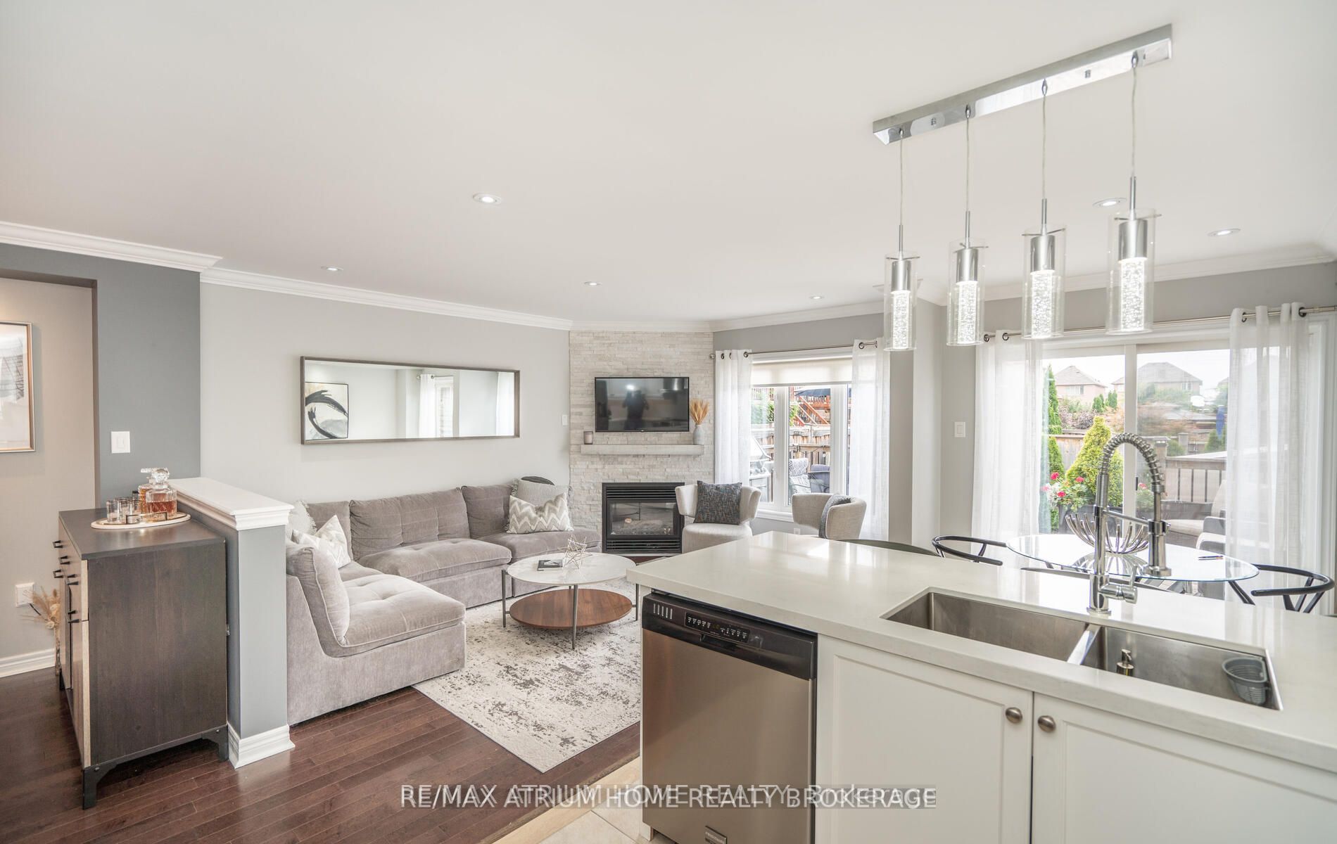 66 Barli Cres