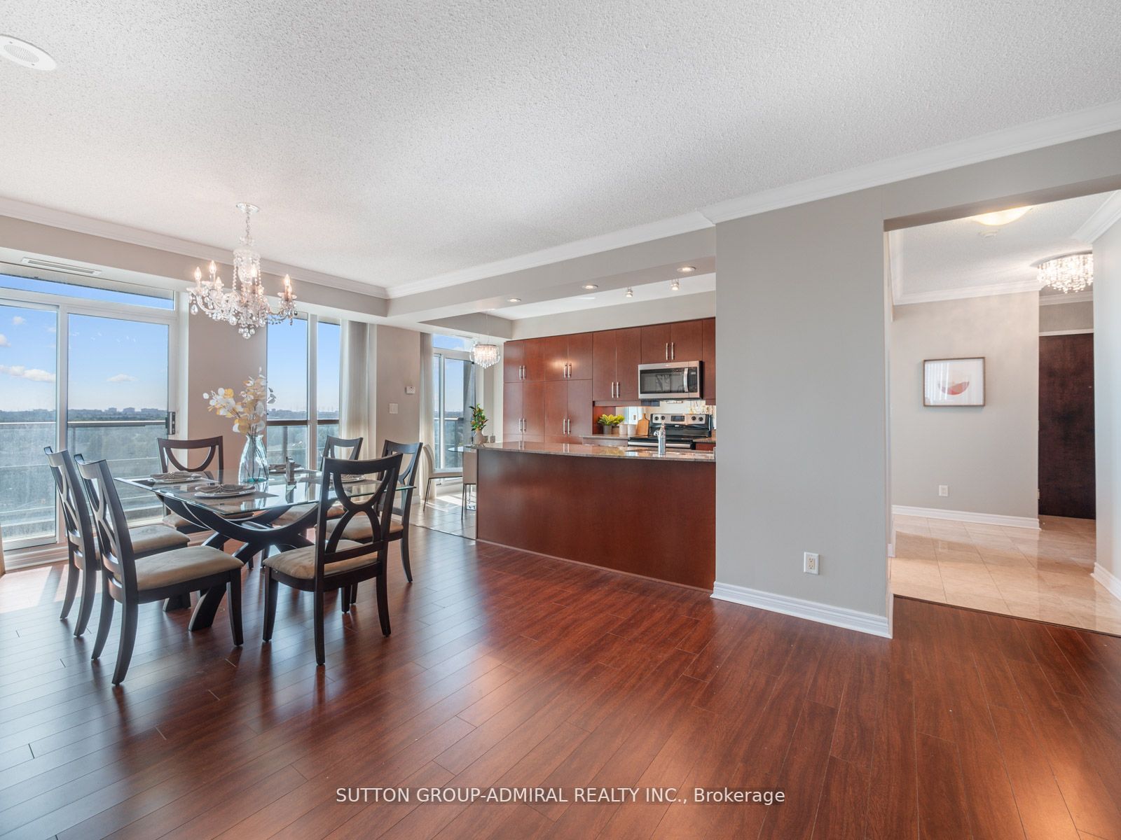 100 Promenade Circ, #801
