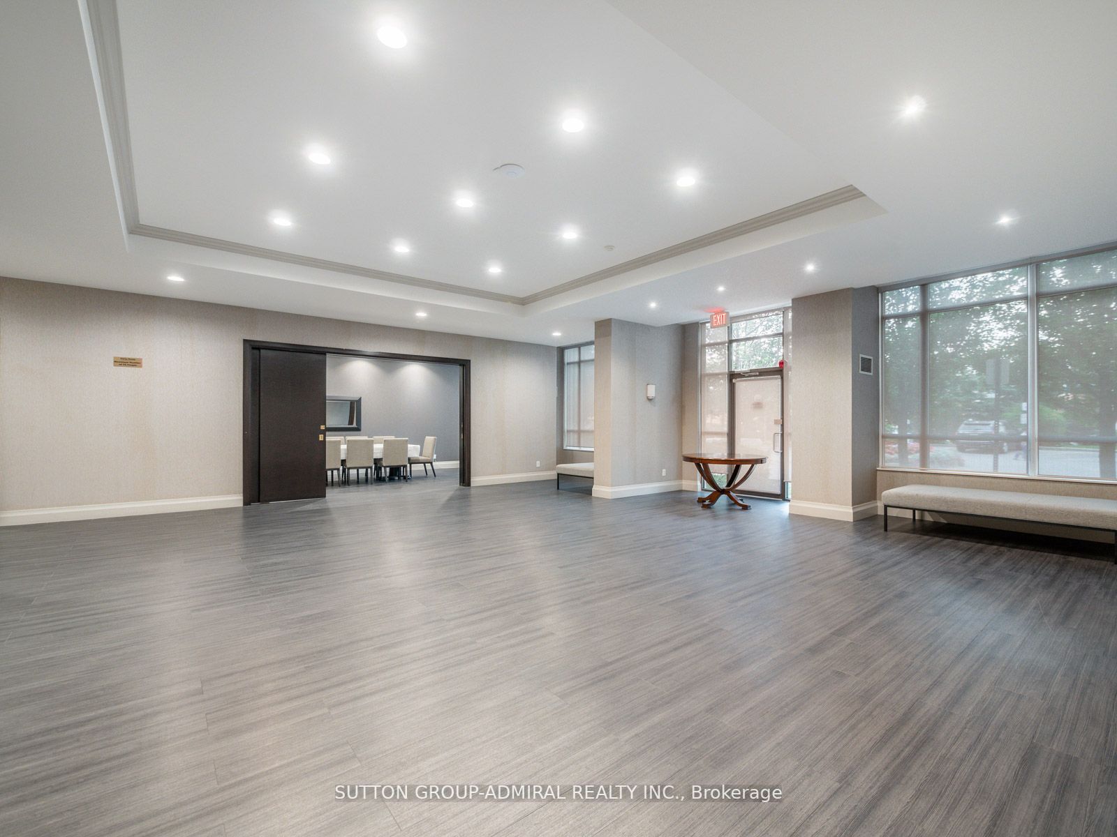 100 Promenade Circ, #801