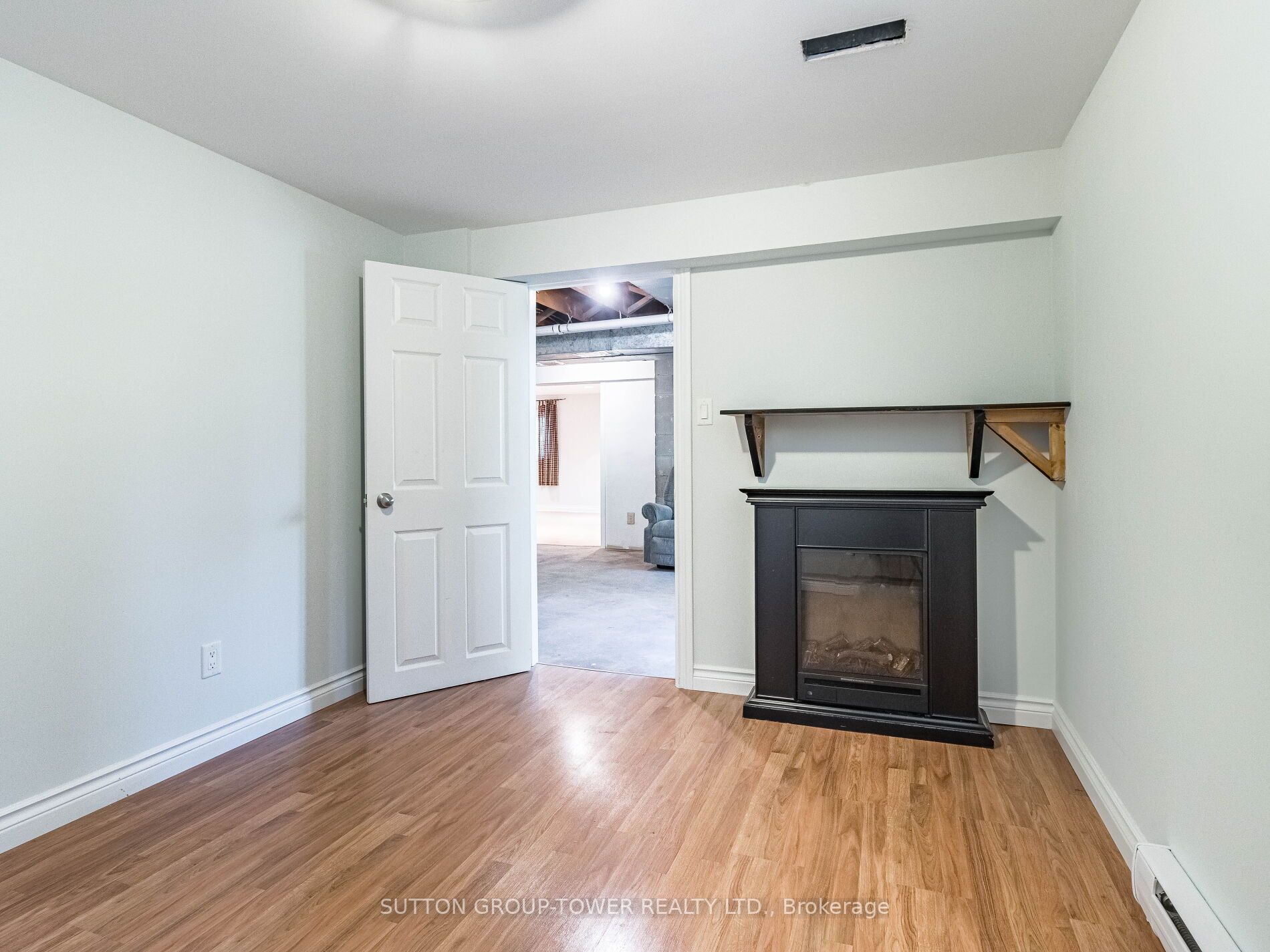 24 Milne Lane