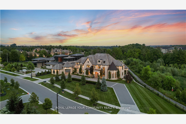 21 Northern Pines Blvd, Vaughan