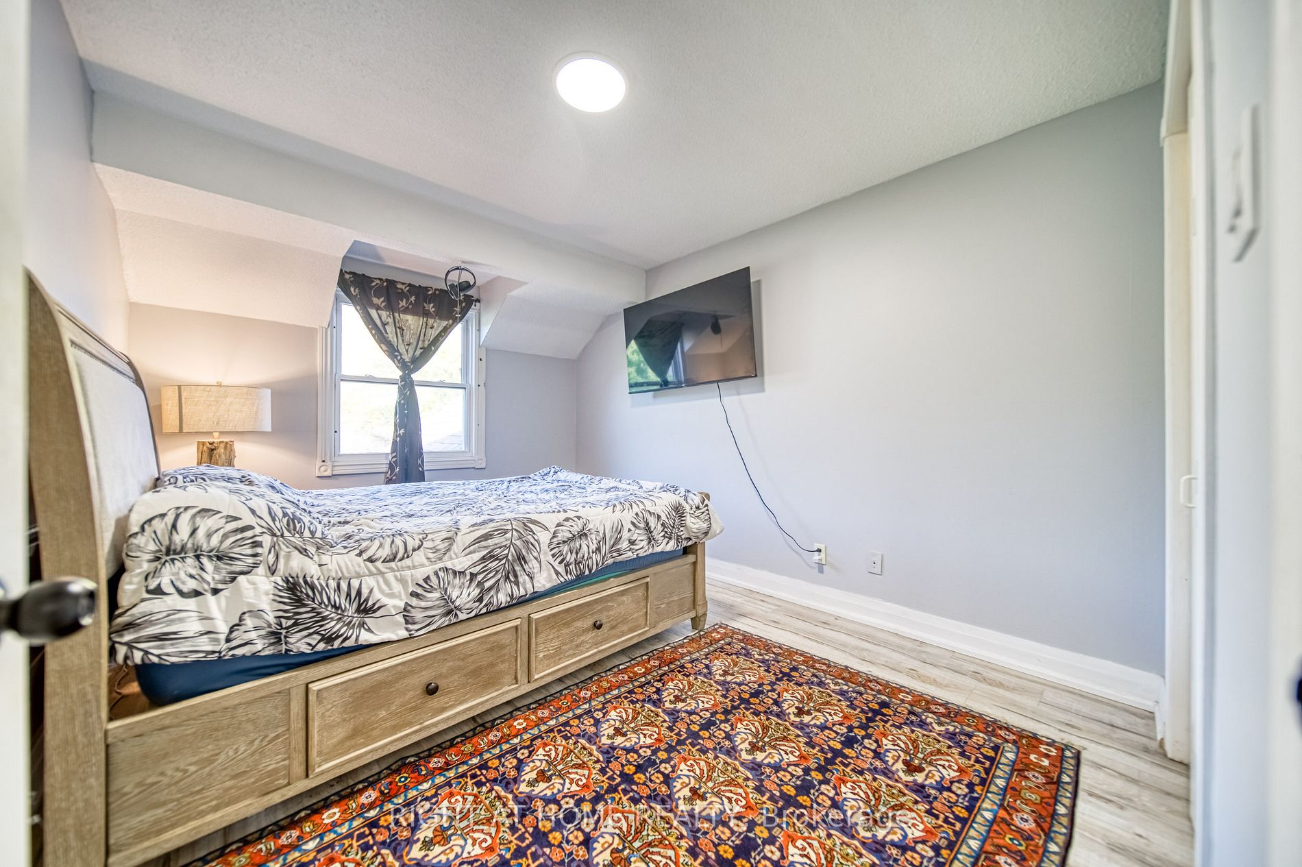 26 Grant Crt