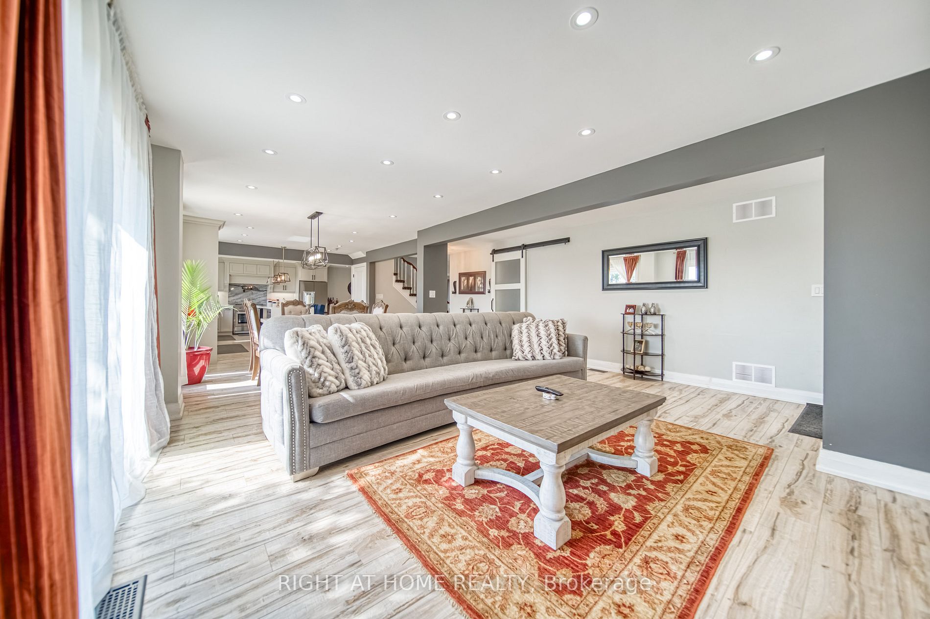 26 Grant Crt