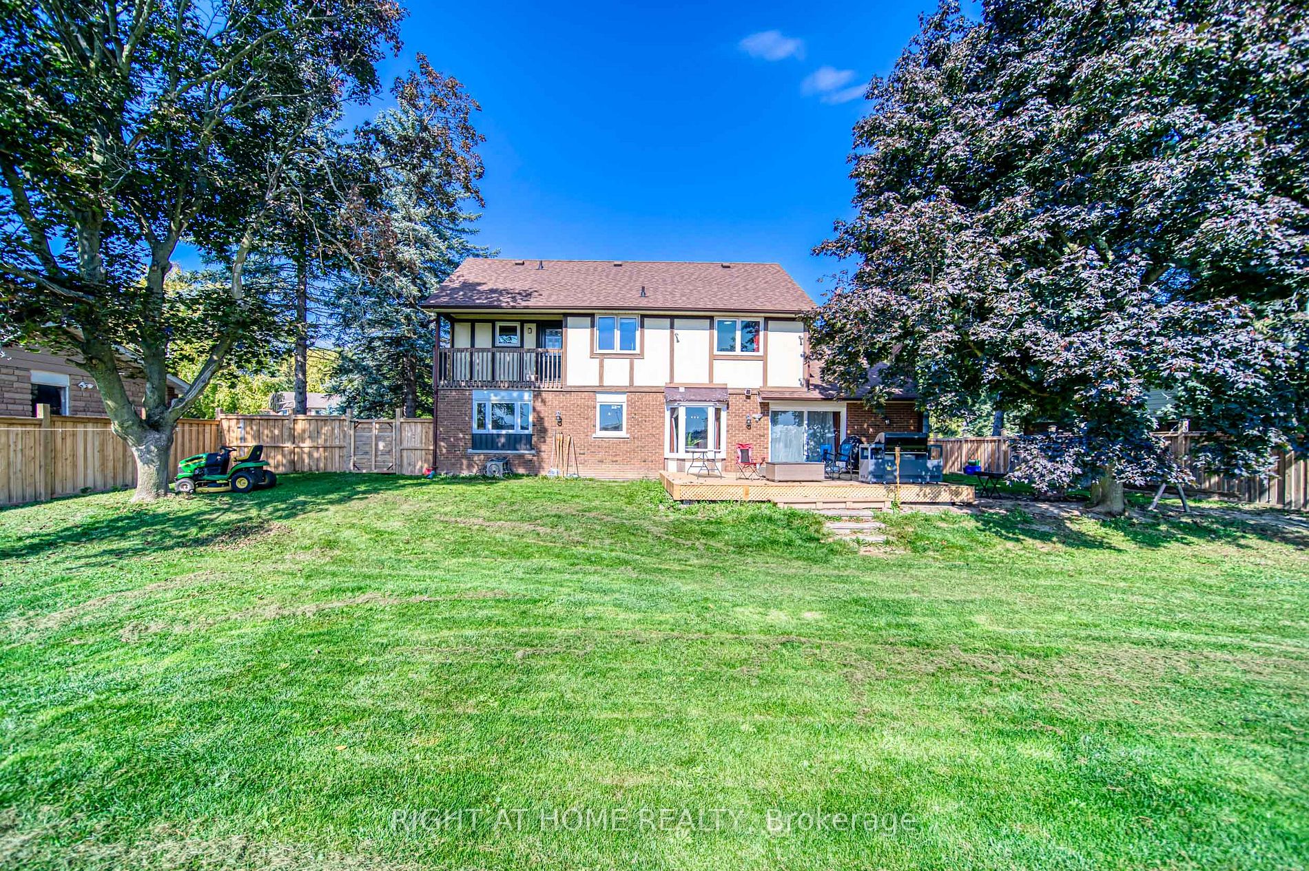 26 Grant Crt