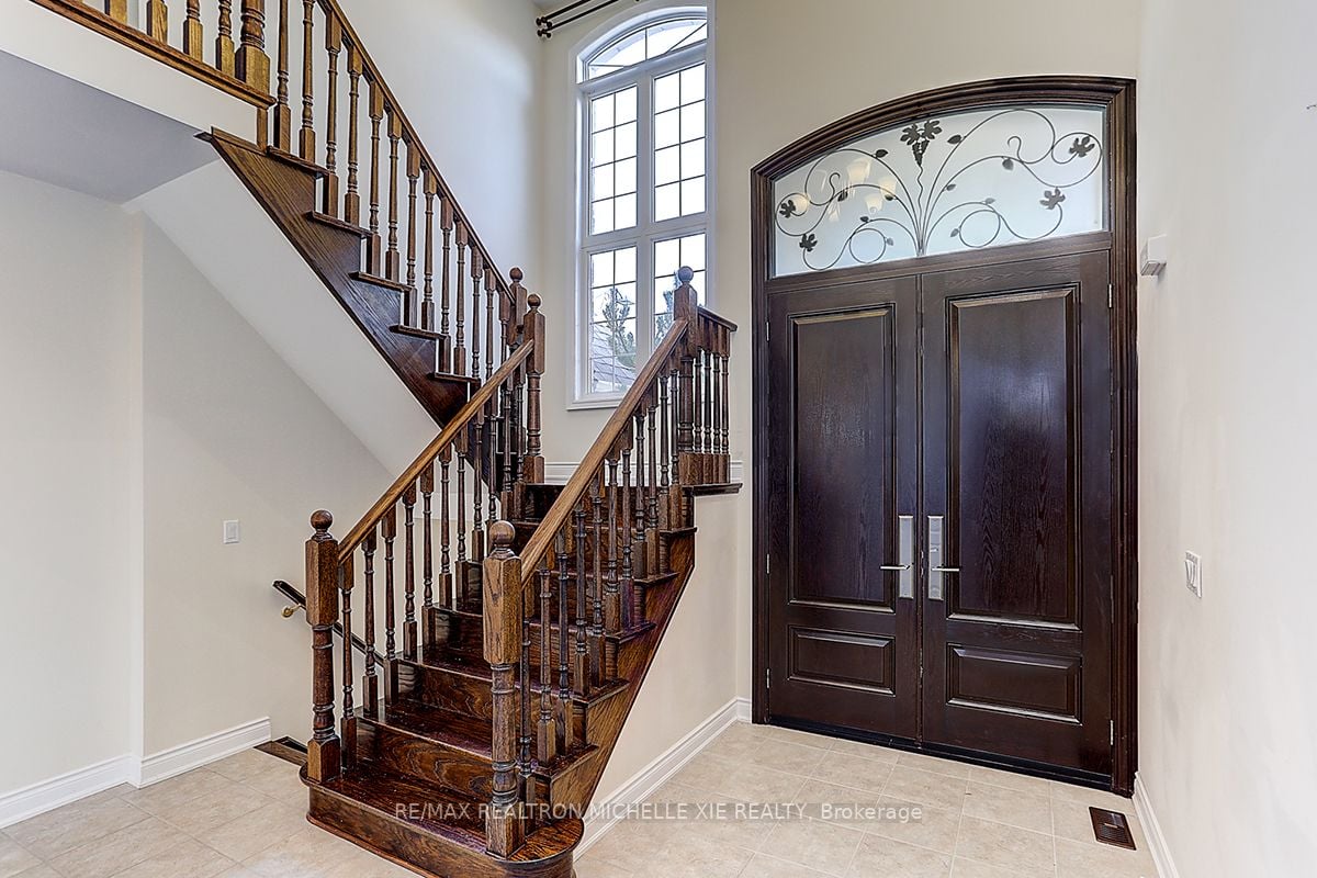 42 Dimarino Dr