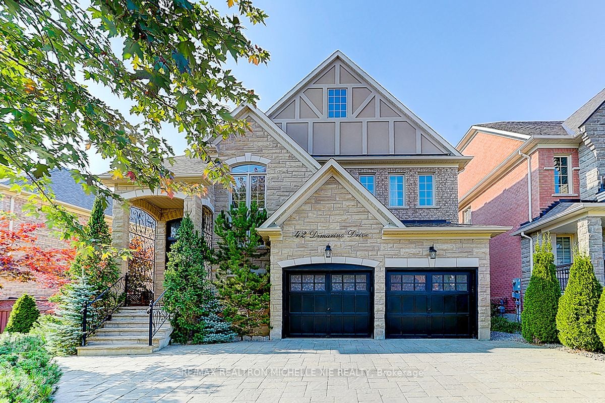 42 Dimarino Dr