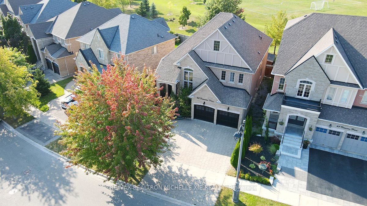 42 Dimarino Dr