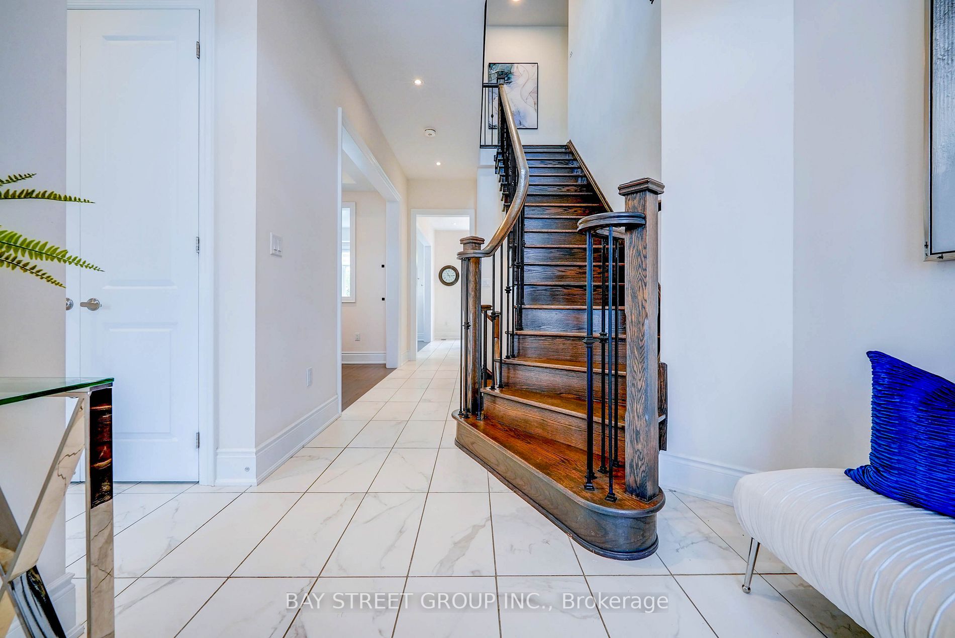 31 Macdonald Crt