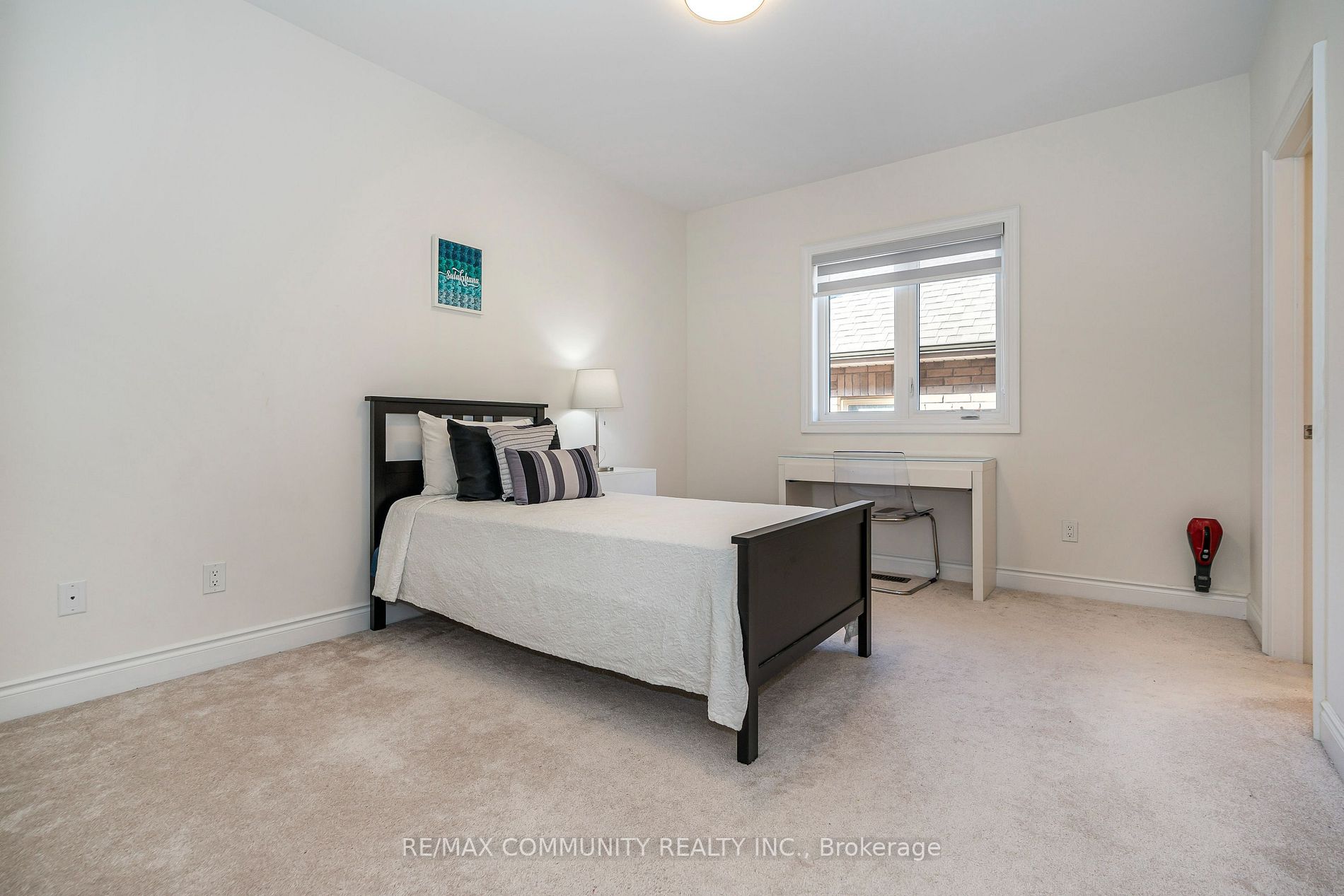 25 Robert Baldwin Blvd