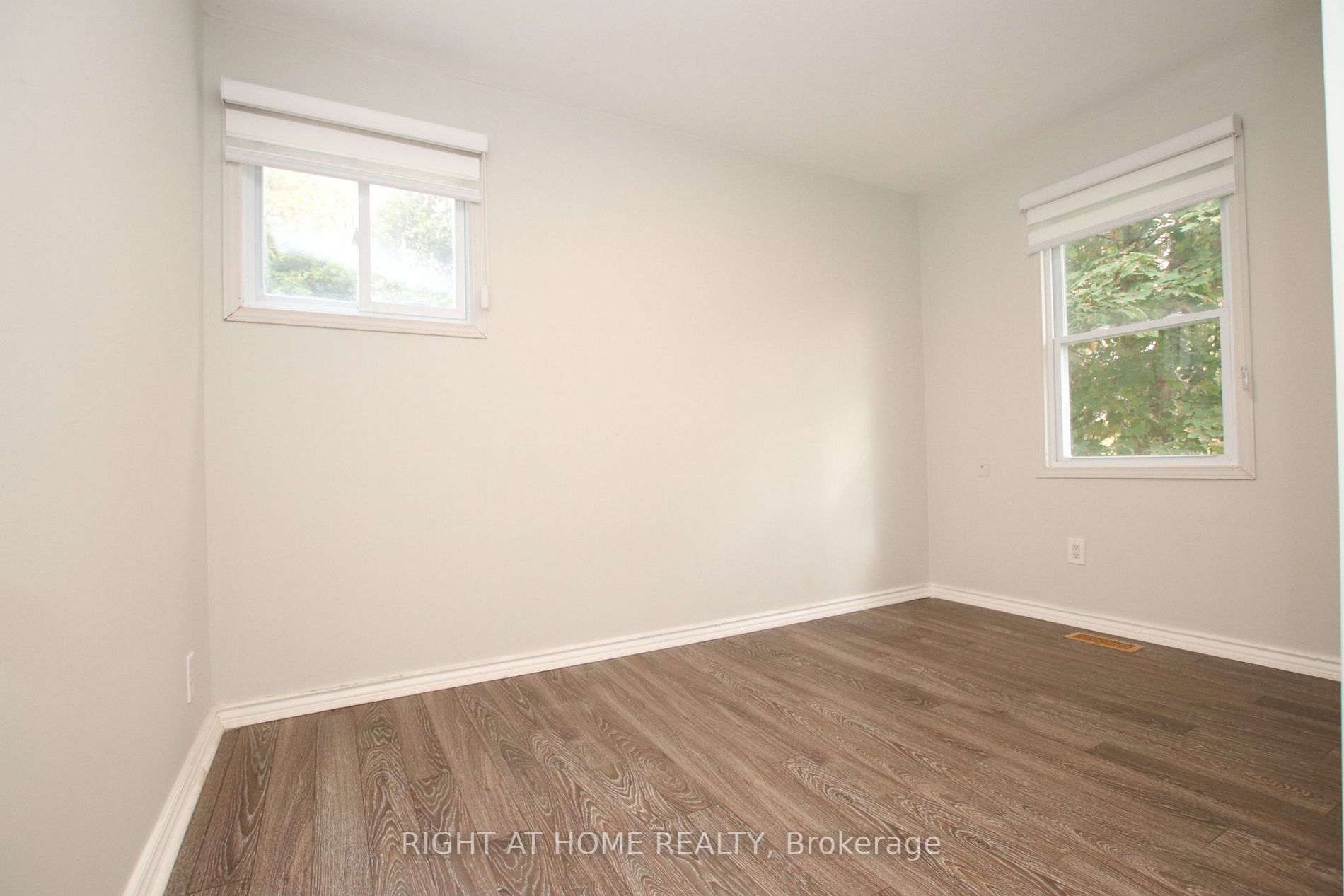 265 Andrew St