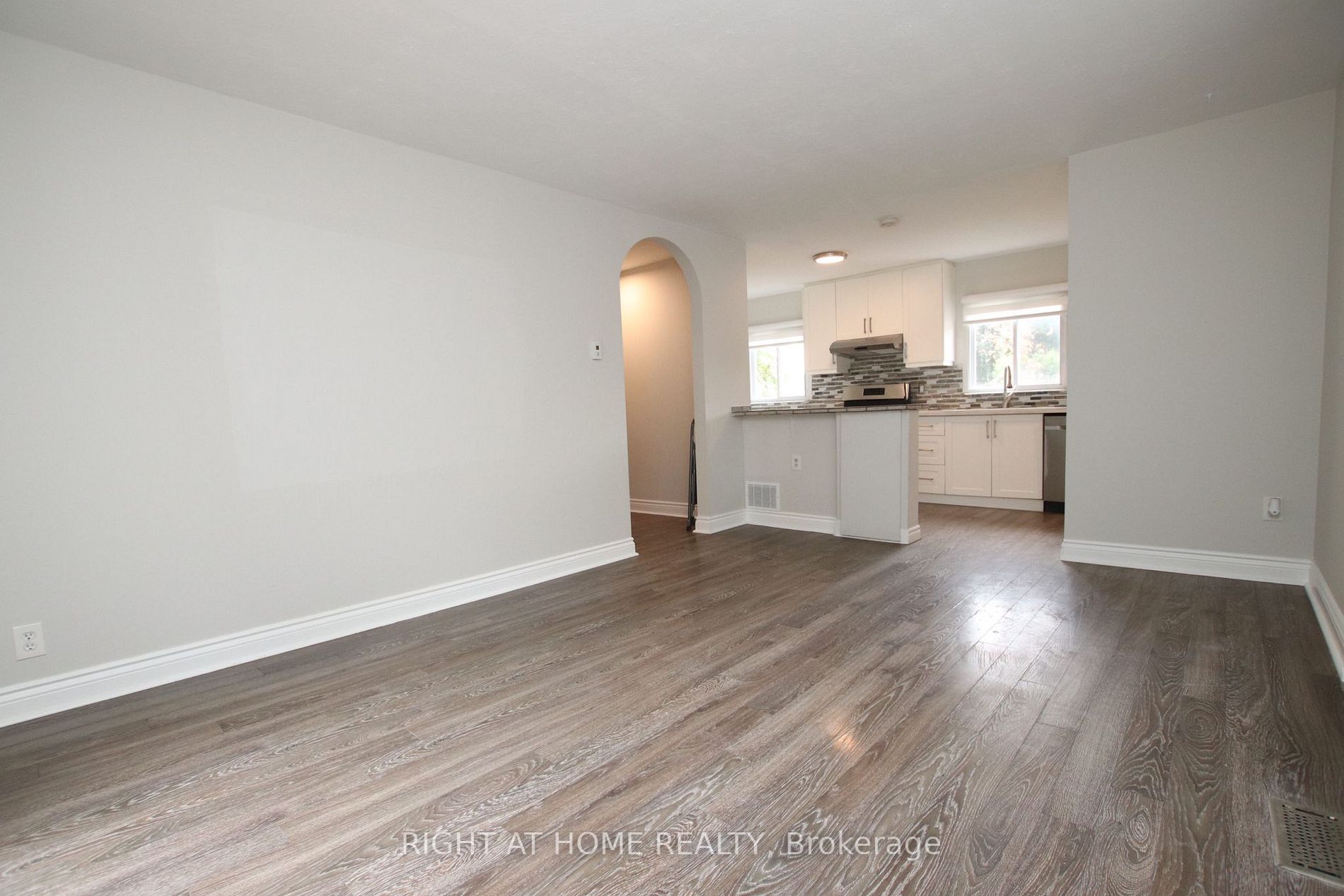 265 Andrew St