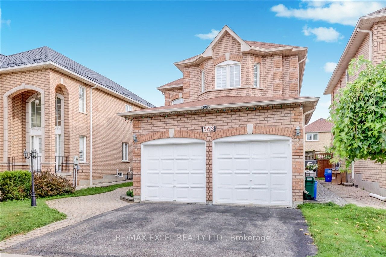 563 Highglen Ave