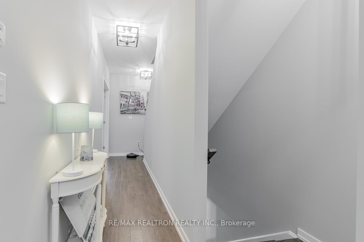 3698 Ferretti Court