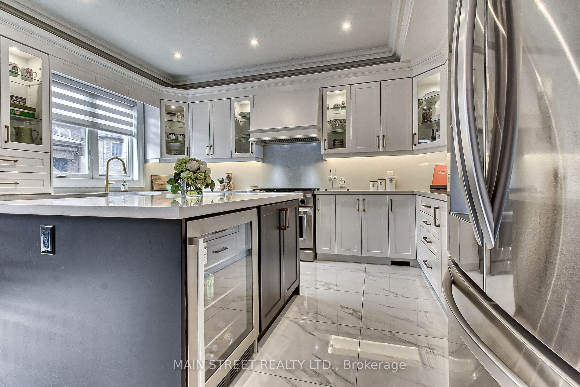 975 Goring Circle