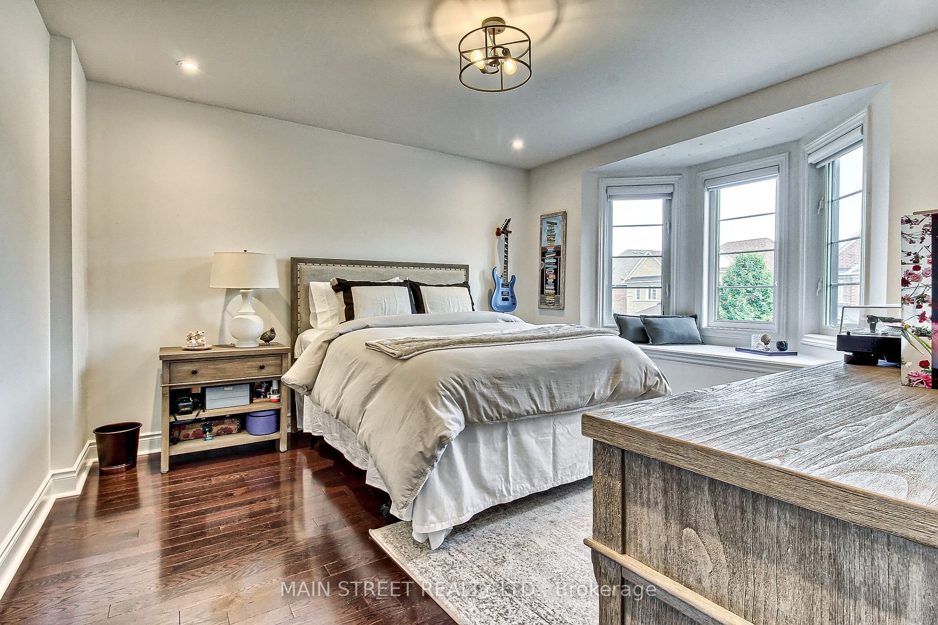 975 Goring Circle