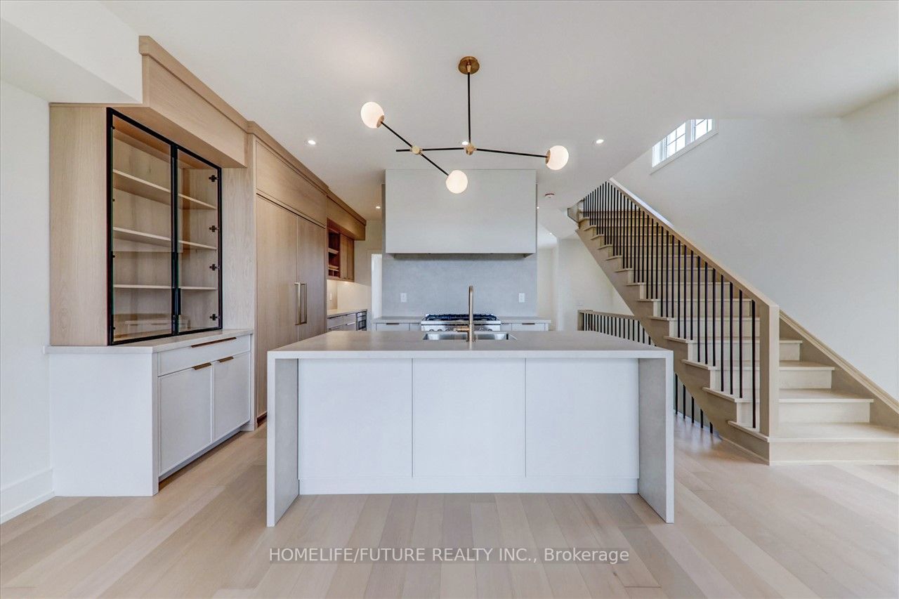 6 ANDRESS Way