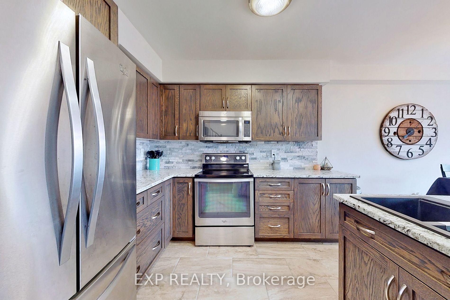 136 Maplewood Dr