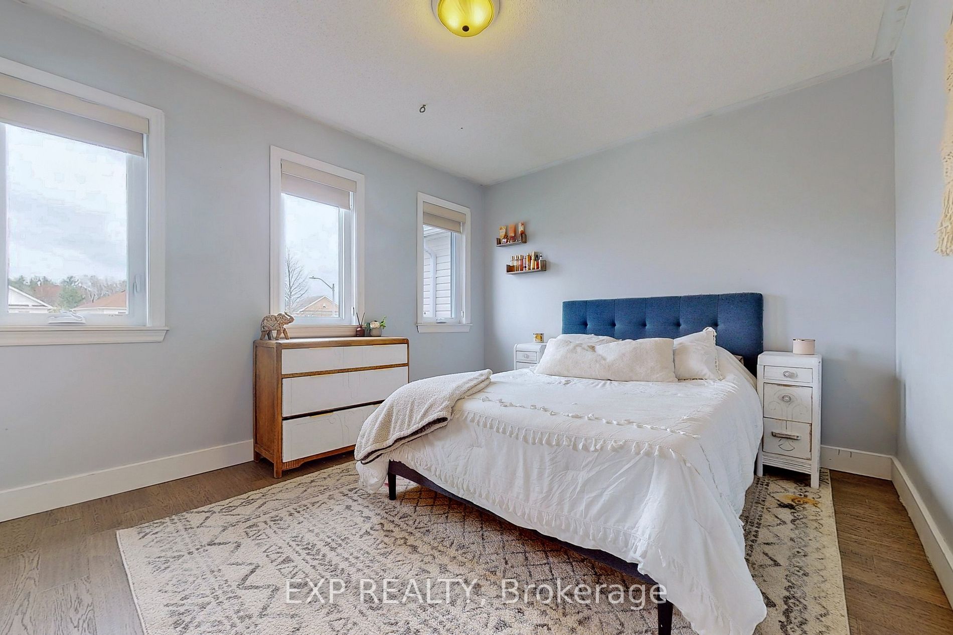 136 Maplewood Dr