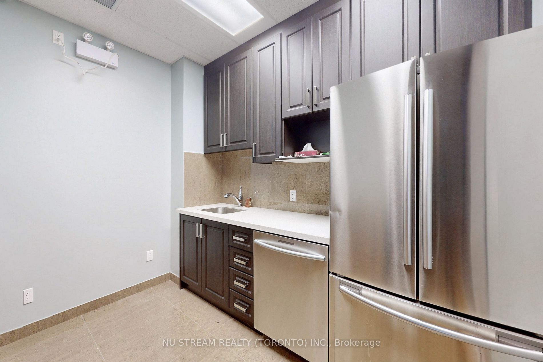 7191 Yonge St E, #1009