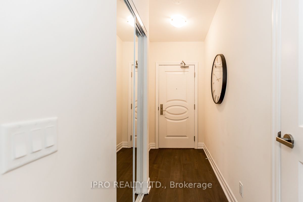 9085 Jane Street, #1910