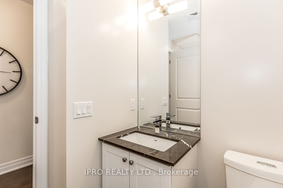 9085 Jane Street, #1910