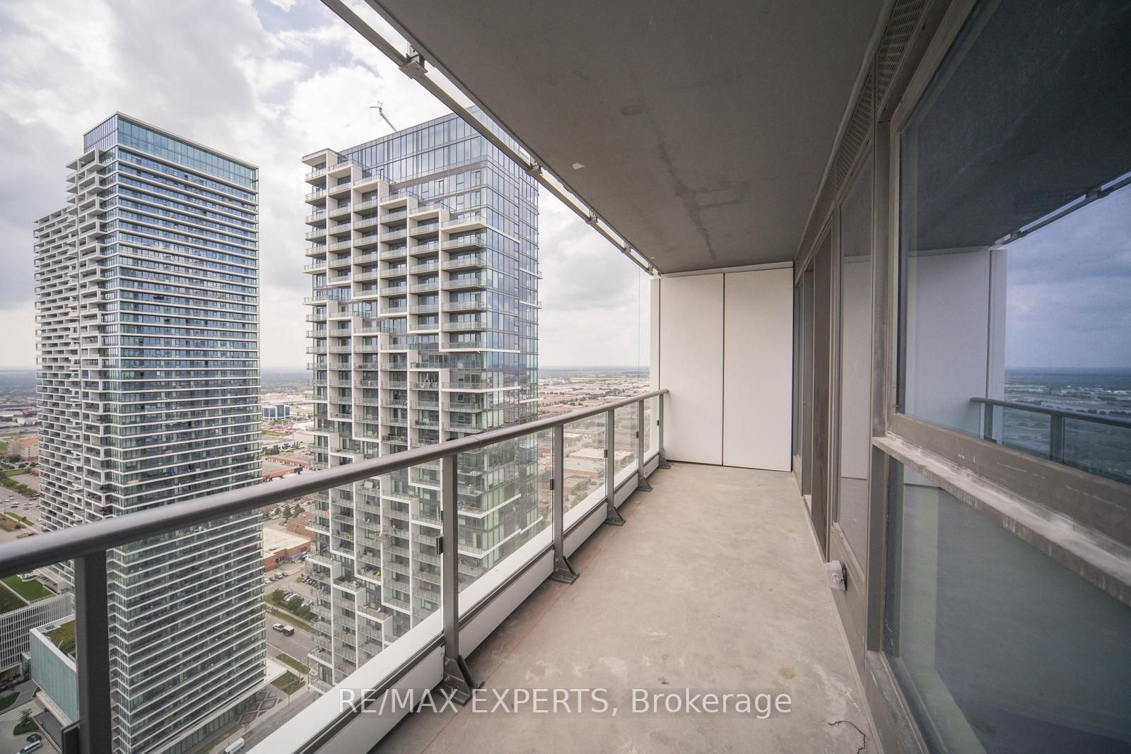7890 Jane St, #4103