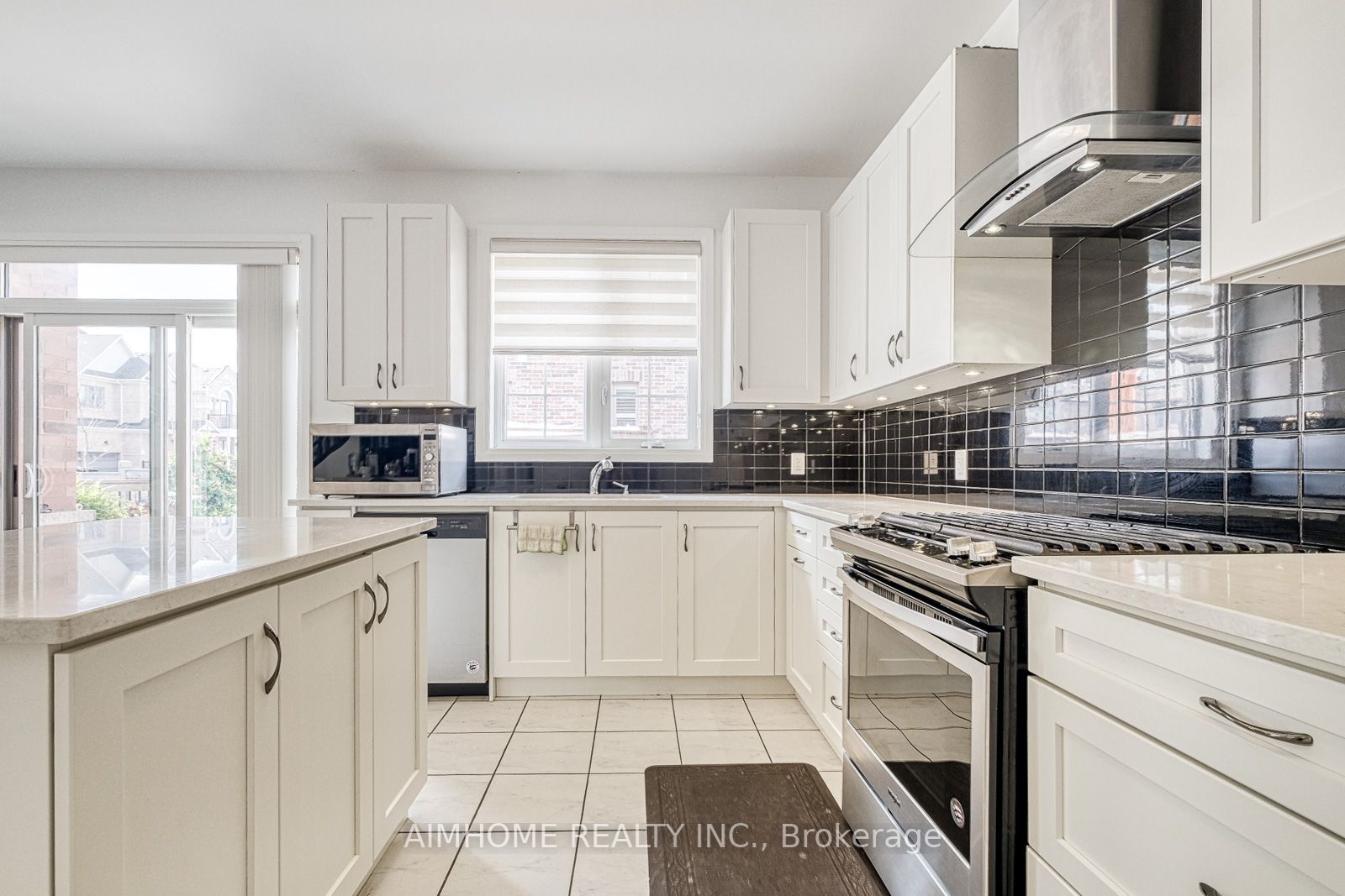 155 Frank Kelly Dr