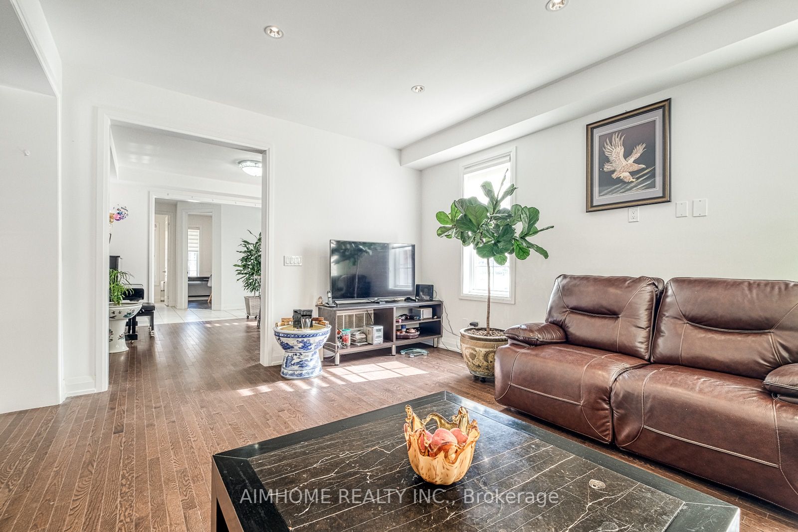 155 Frank Kelly Dr