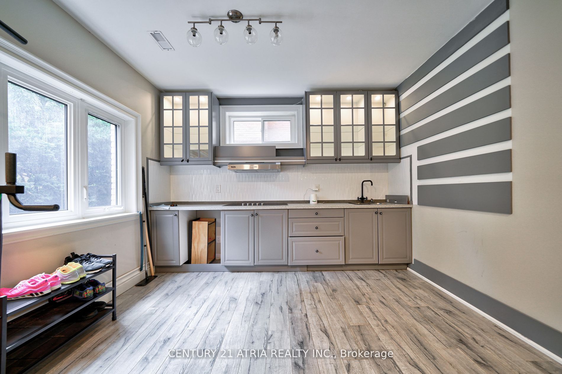 11 Mulberry Mews E