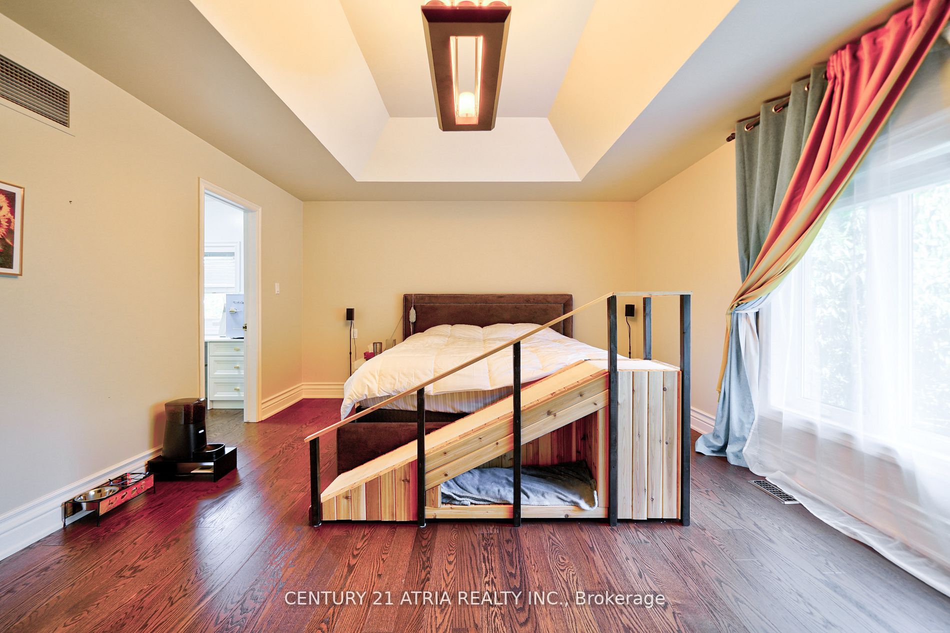 11 Mulberry Mews E