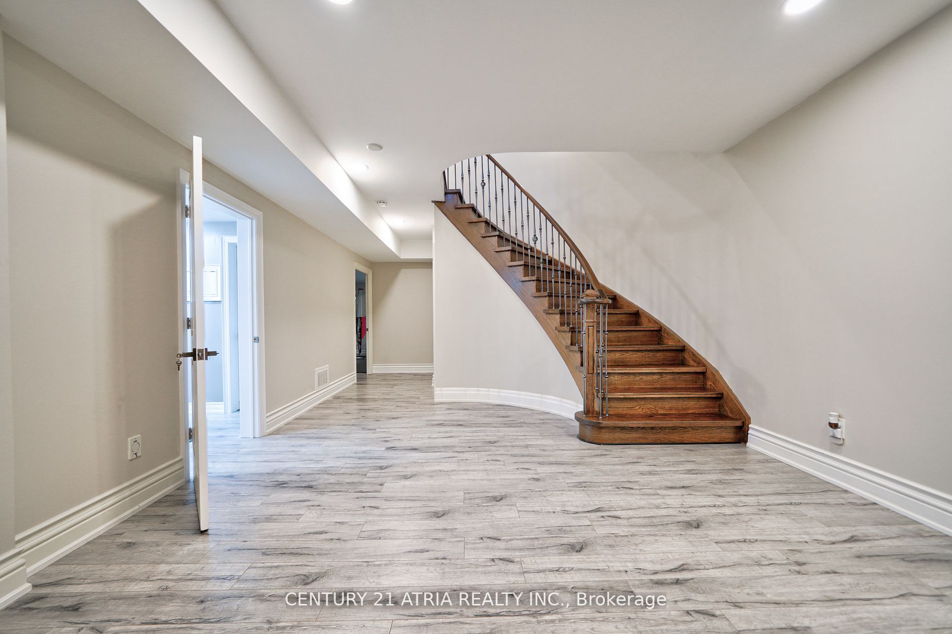 11 Mulberry Mews E