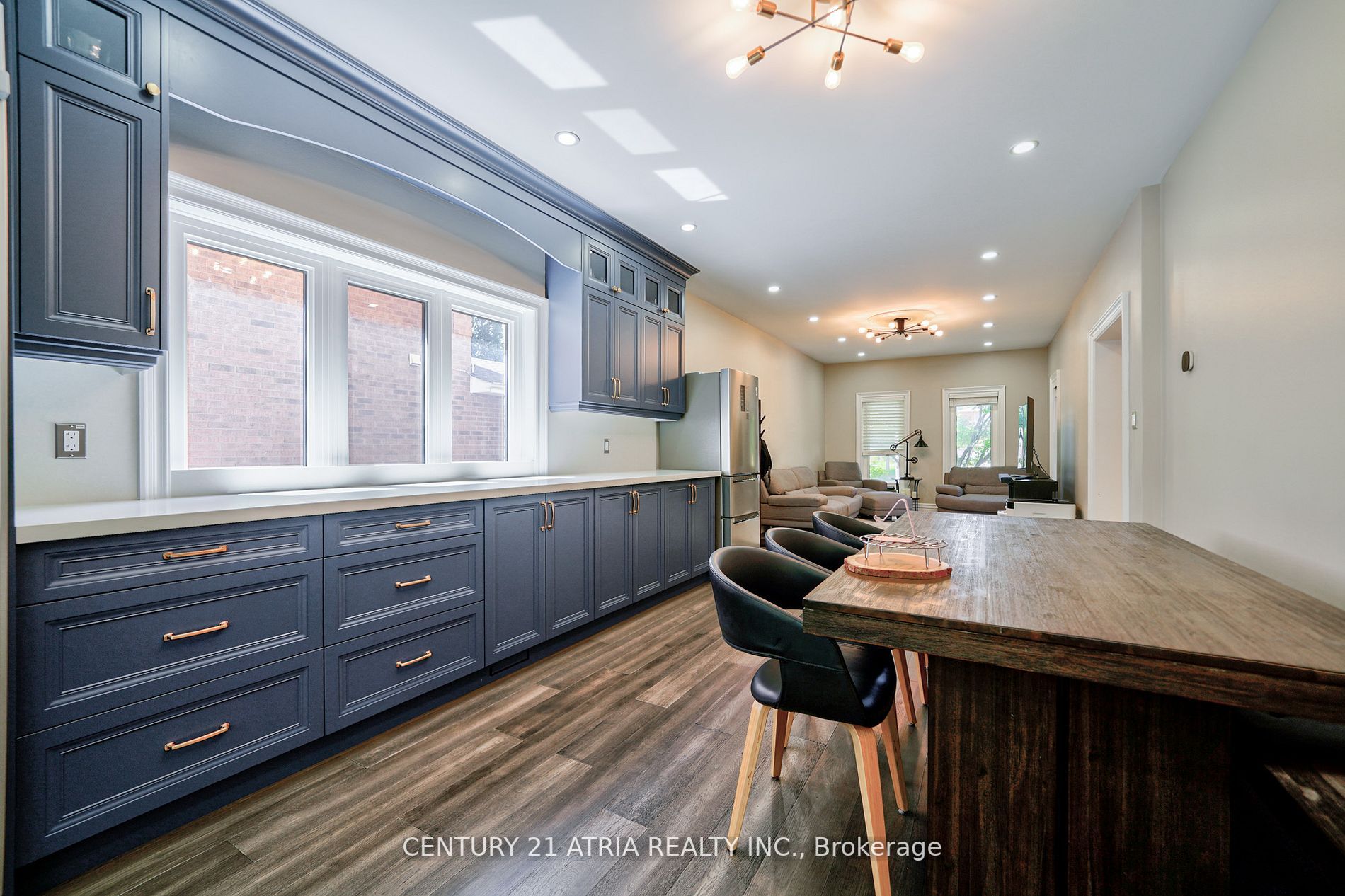 11 Mulberry Mews E