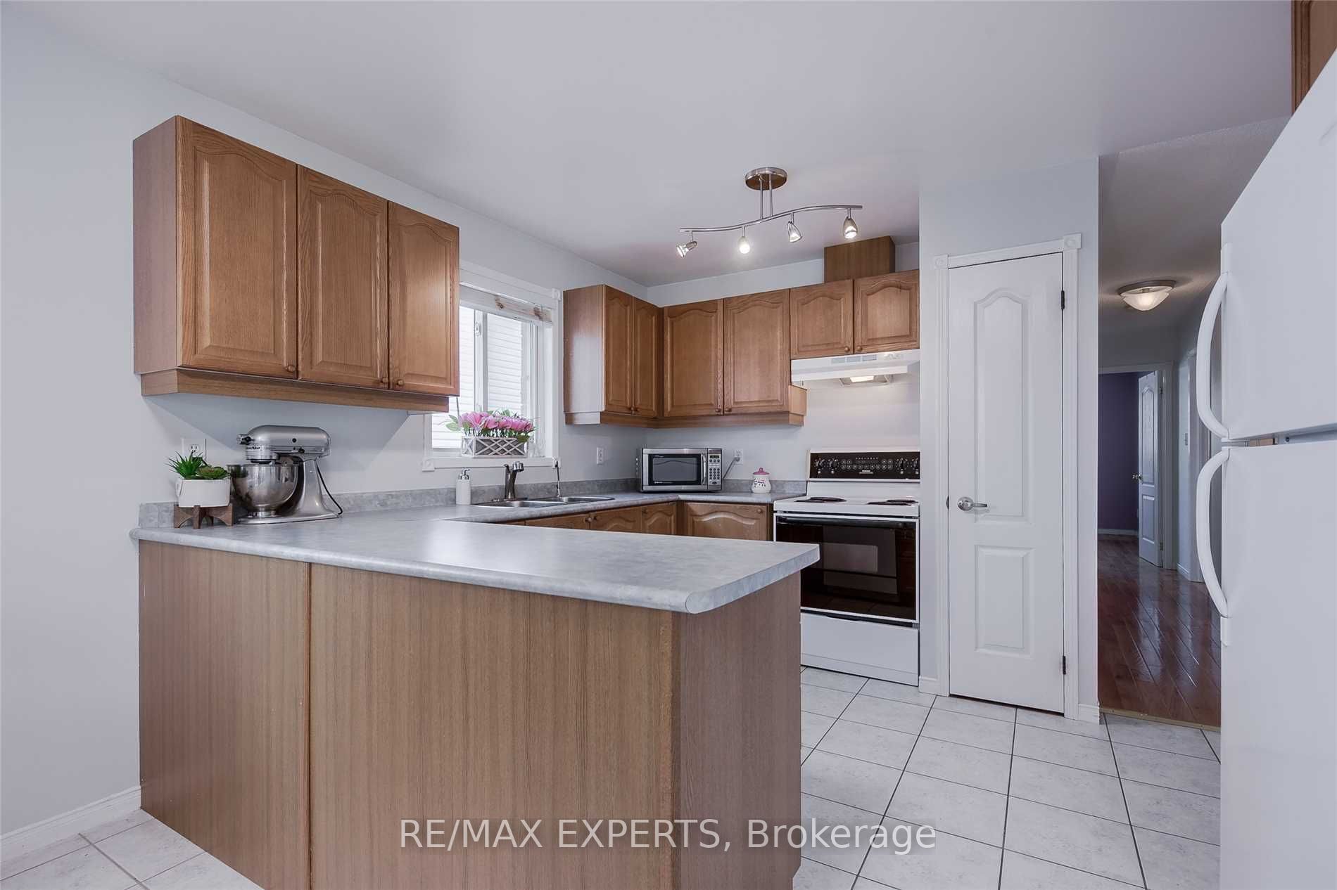 68 Adams Street, #MAIN