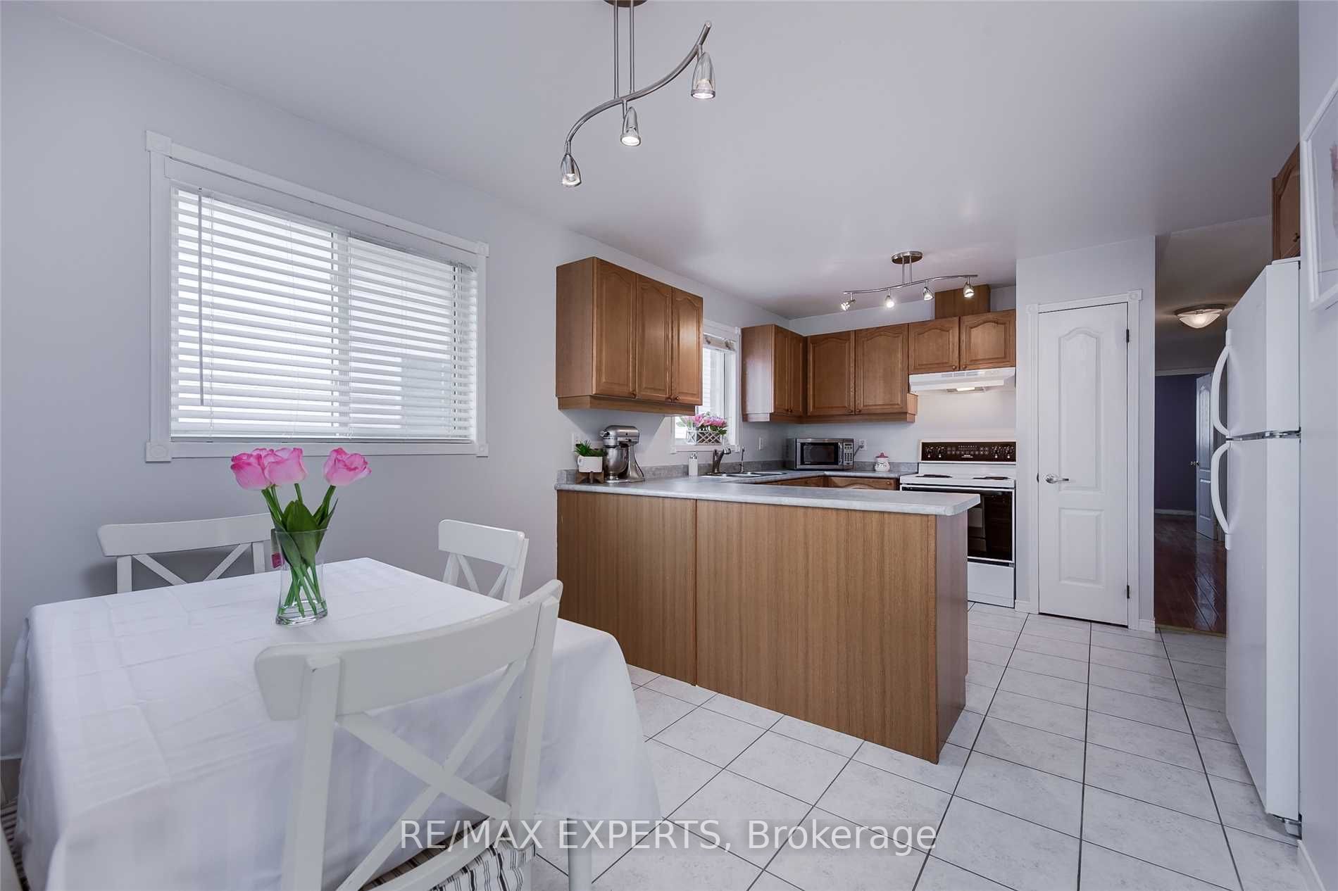68 Adams Street, #MAIN