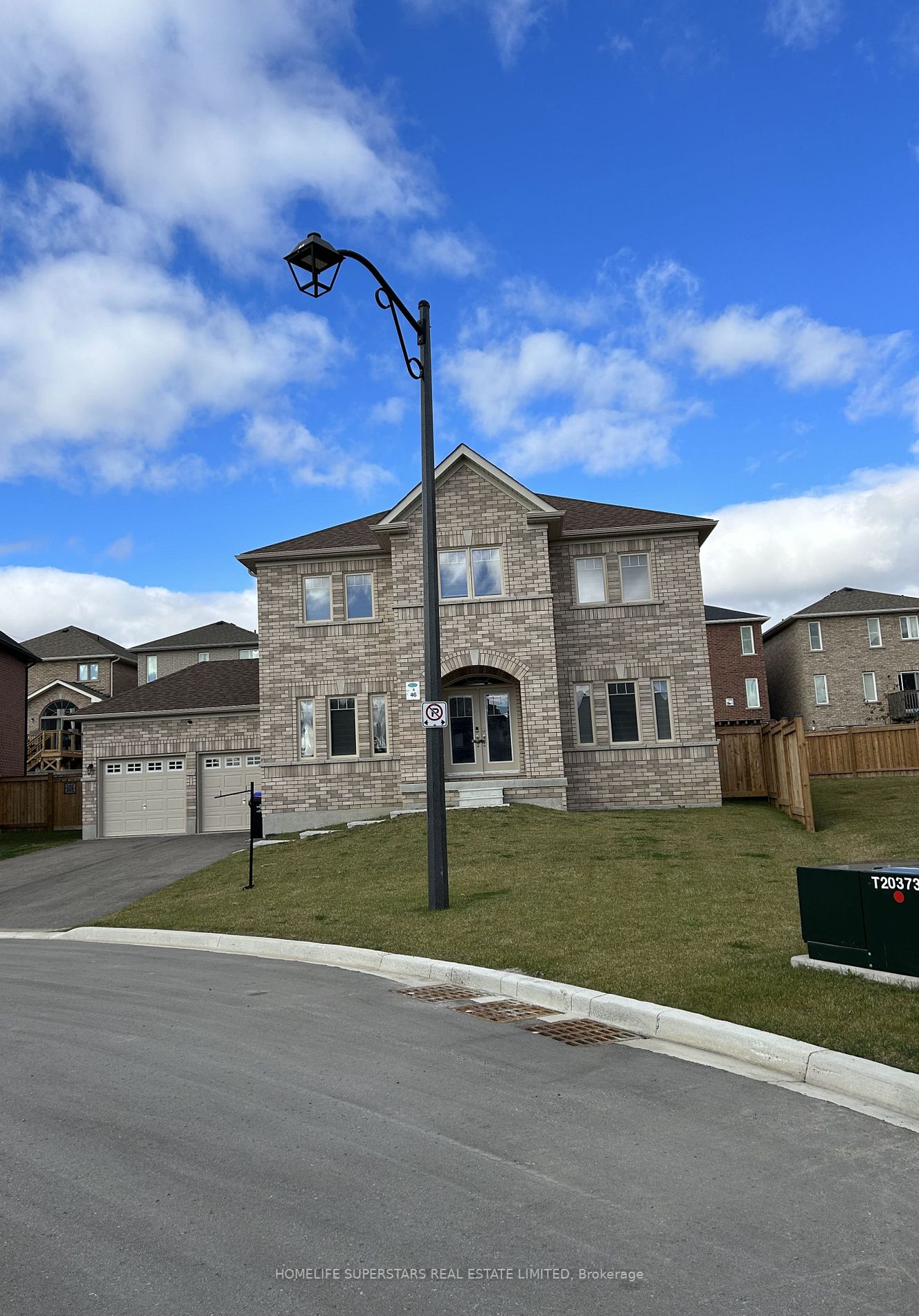46 Ridgeview Crt