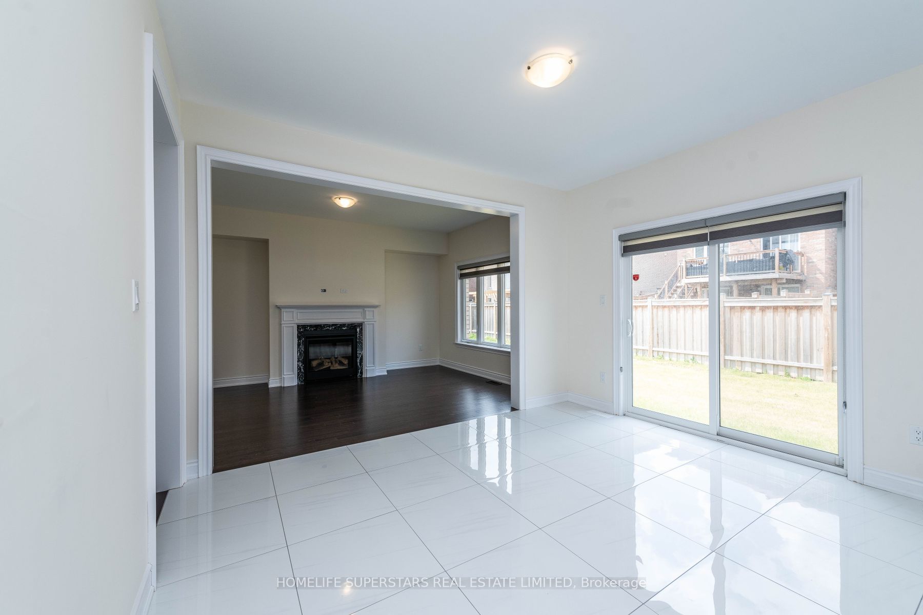 46 Ridgeview Crt