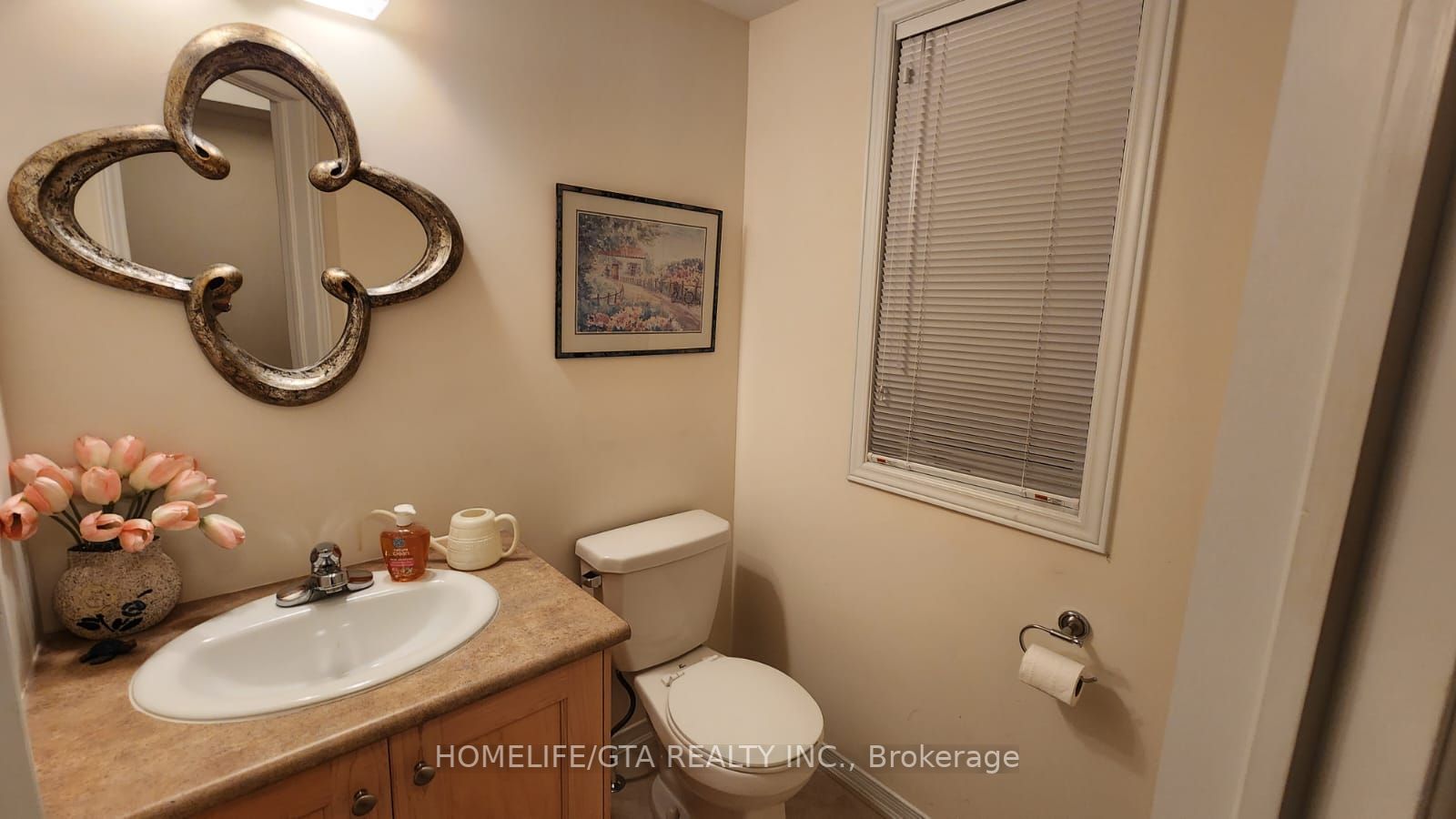 298 Church St S, #26