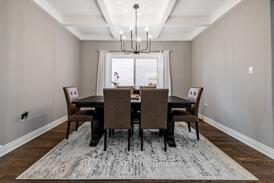 53 Gardiner Dr