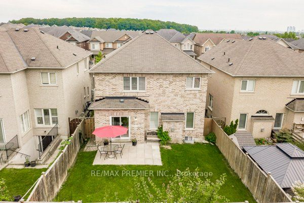 305 Lauderdale Dr